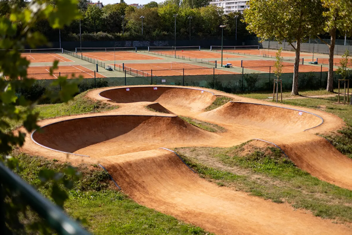 Parc interdépartemental des sports du Tremblay : Loisirs et pumptrack