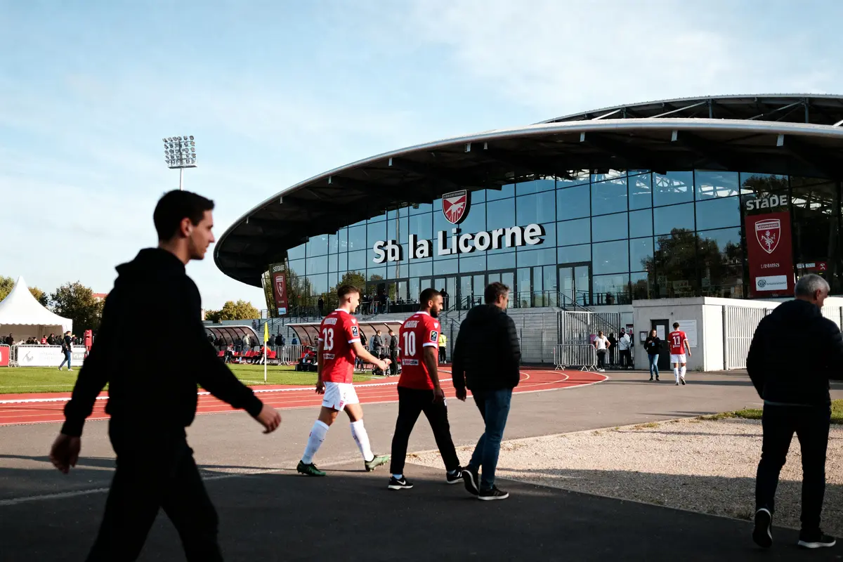 Stade de la Licorne : guide complet du stade Crédit Agricole Amiens ⚽